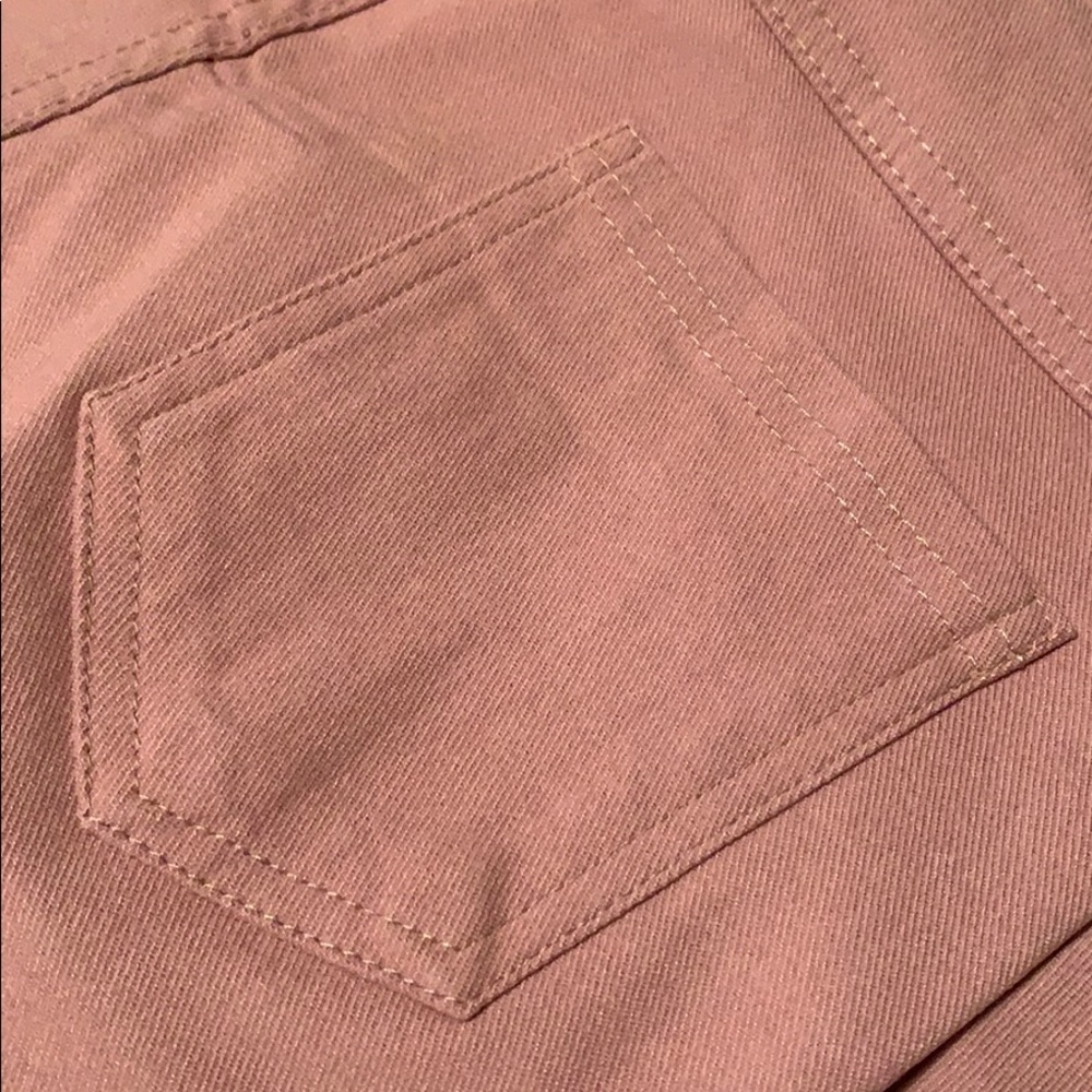 JVINI blush color jeggings.
